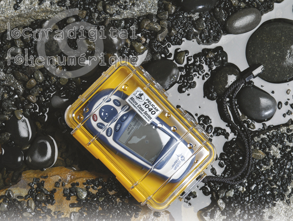 1040-026-100E Micro-Clear Protective Case-Blue