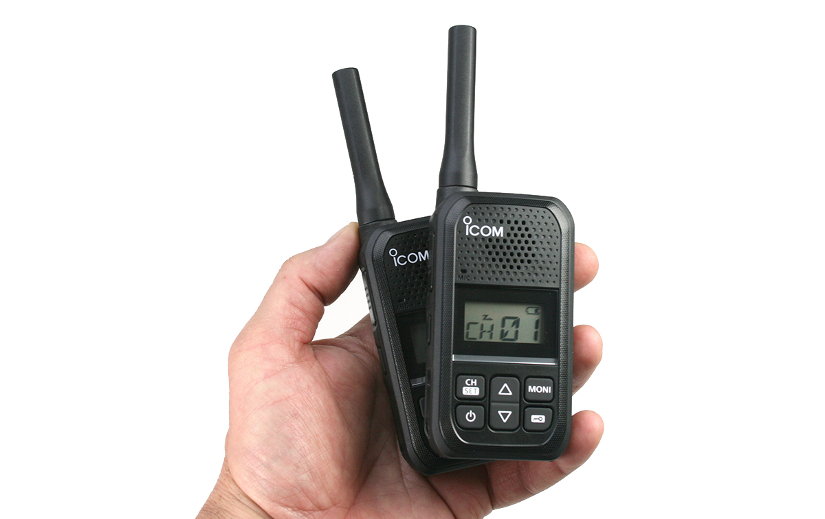  ICOM IC-U20-SR KIT-X2 Dos Walkies talkies de uso libre PMR 446