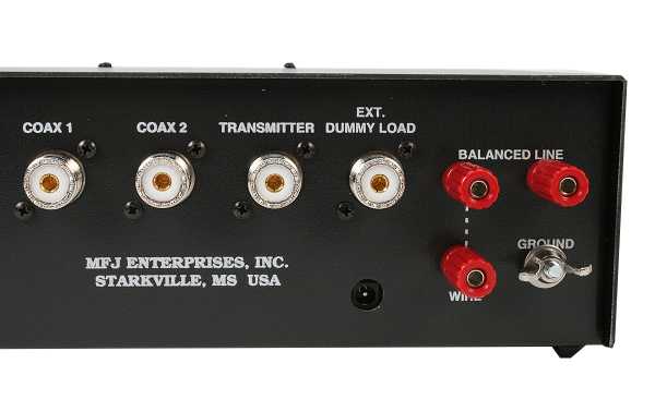 MFJ 948 HF 1.8- 30 Mhz antenna coupler with wattmeter and SWR